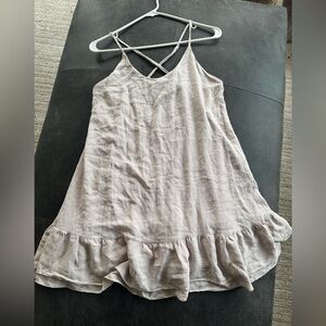 Lulu's blush linen Ruffle-Hem babydoll Dress w/cross cross back! Size small! 💓